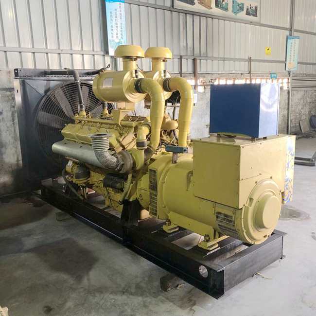 上柴300kw二手柴油發(fā)電機(jī)組