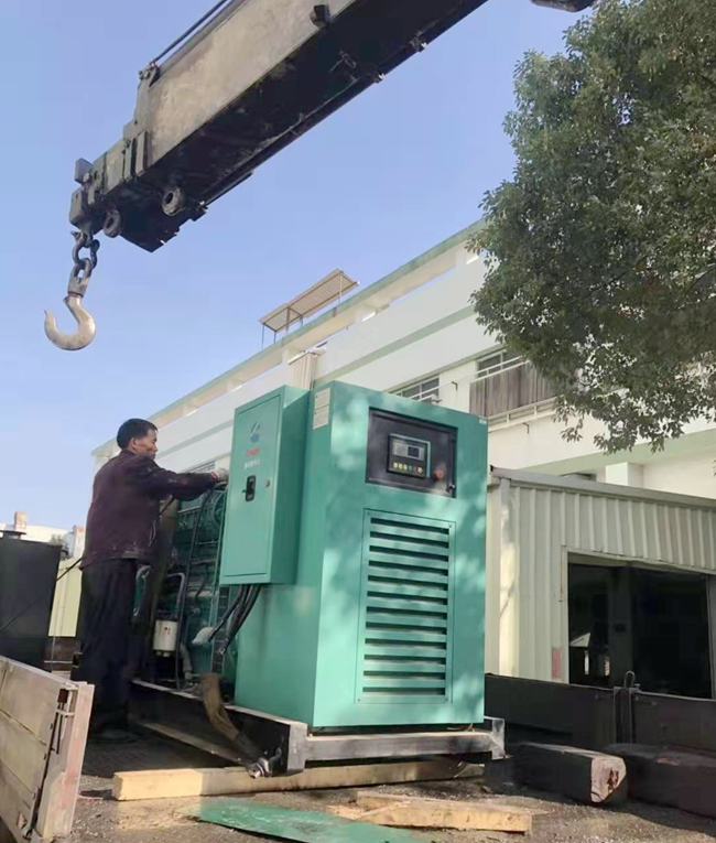 東莞二手發(fā)電機組收購現(xiàn)場